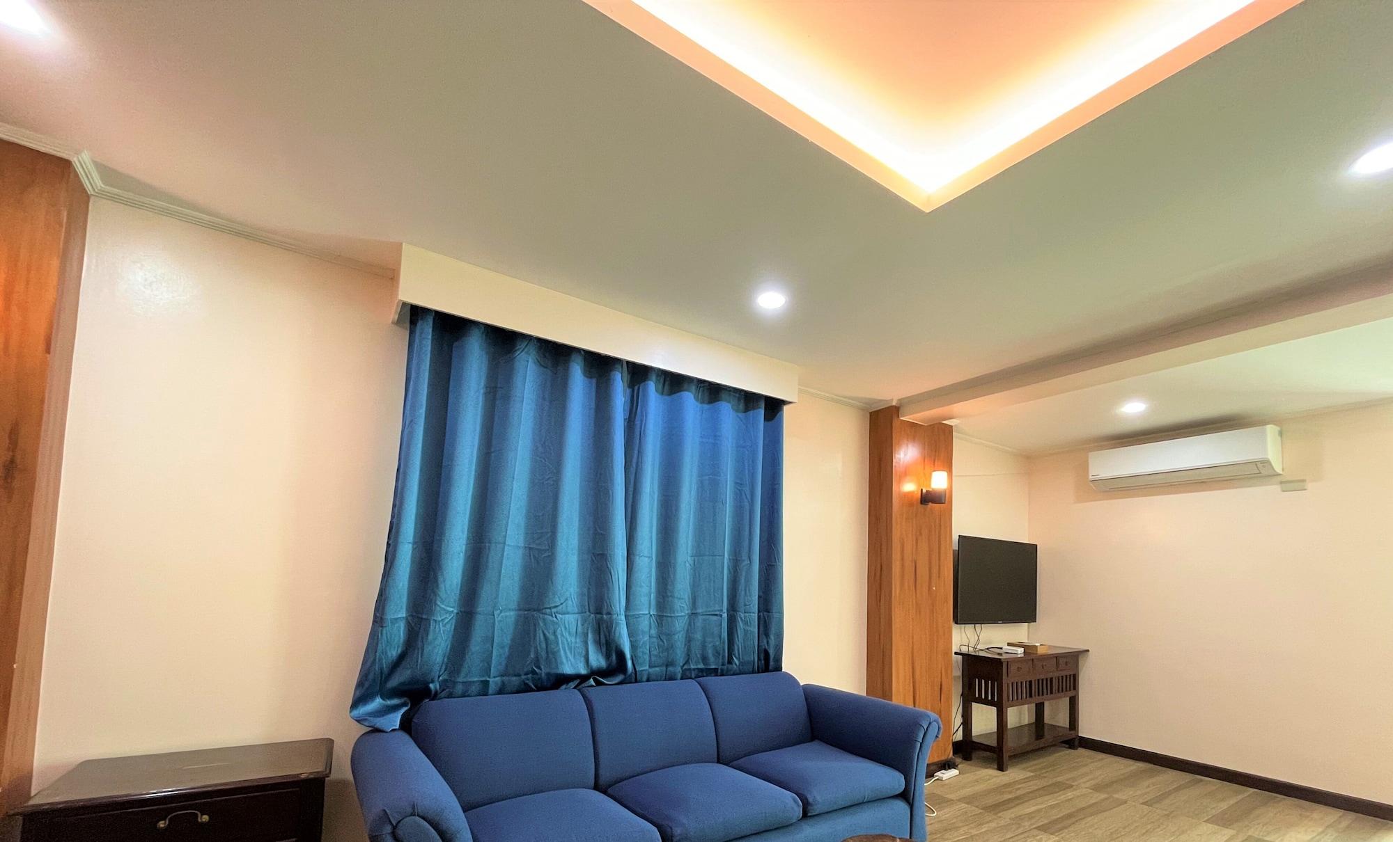 טגאיטאי The Lakeview Suites מראה חיצוני תמונה